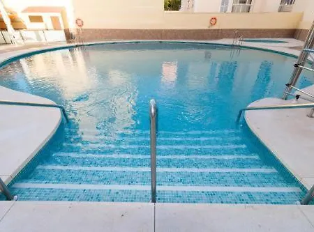 La Rosa Piscina Abierta Apartment