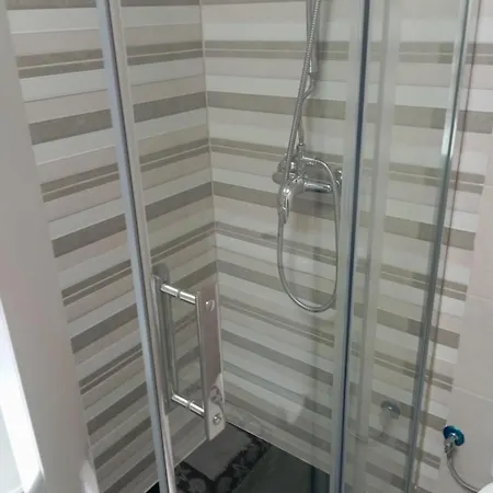 La Rosa Piscina Abierta * Torremolinos