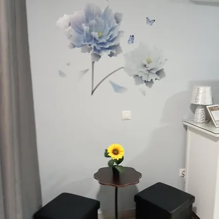 La Rosa Piscina Abierta * Torremolinos