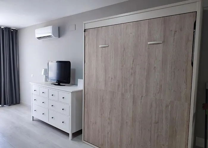 La Rosa - Piscina Abierta Torremolinos