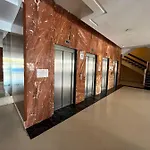La Rosa 토레몰리노스